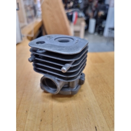 Cylinder podkaszarki Colibri (BEZ TŁOKA)